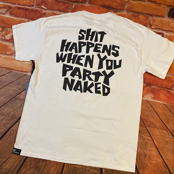 Life’s a Beach Brand Tee - Mens Size Medium - Picture 5 of 7